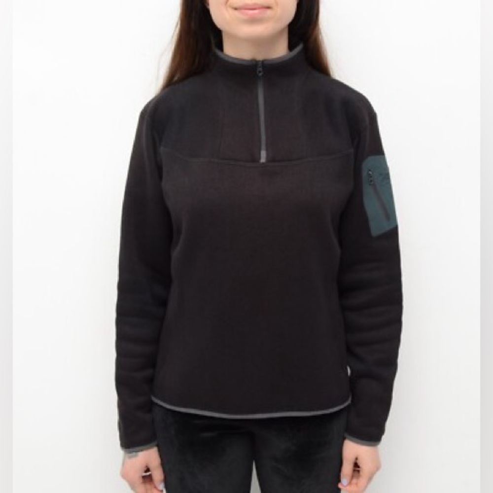 Arc’Teryx Fleece Quarter Zip Pull Over